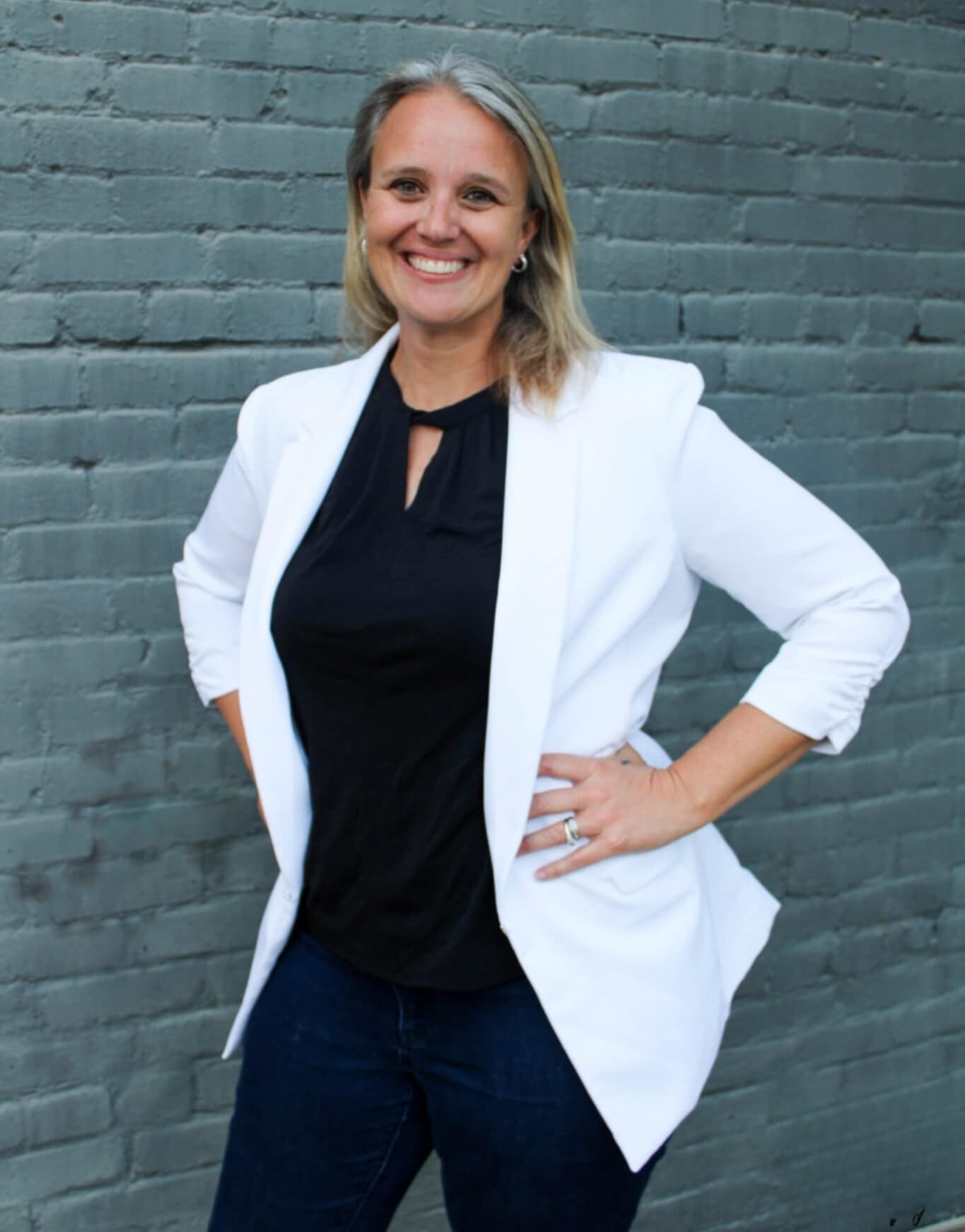 Meet the Staff - The Oaks Counseling